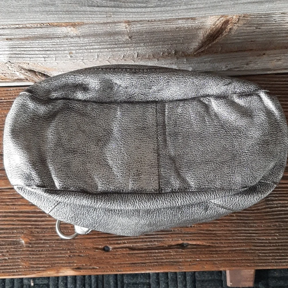 FRYE Melissa Leather Hobo/Shoulder/Crossbody Bag .. Silver